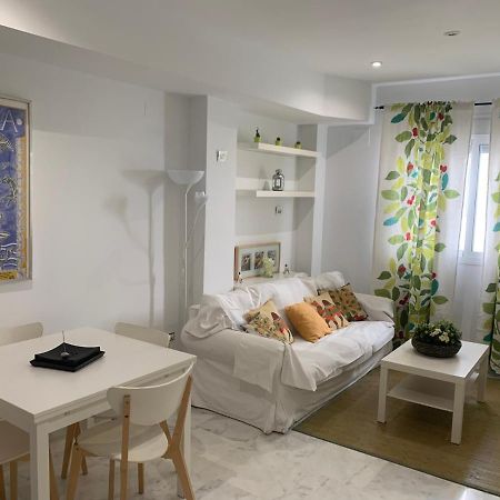 Apartamento Triana Apartment Sevilla Bagian luar foto
