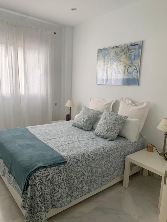 Apartamento Triana Apartment Sevilla Bagian luar foto